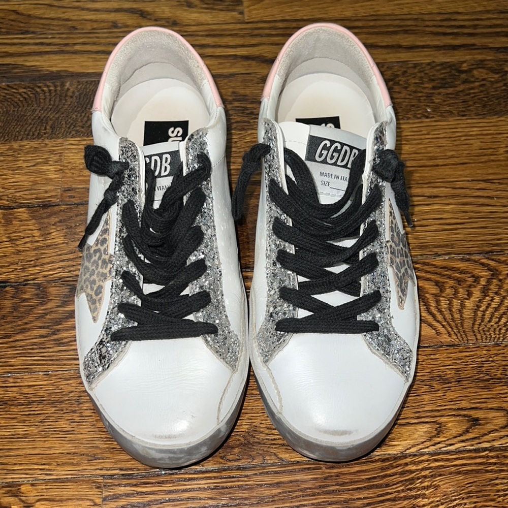 Golden Goose
Superstar Glitter Leather Low-Top Sneakers